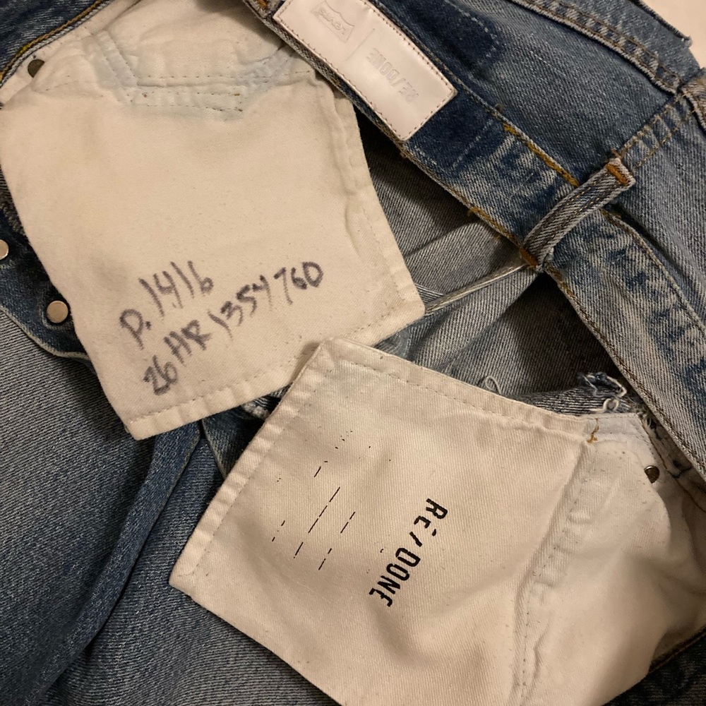 Re/Done Cropped High Waisted Jeans - Picture 8 of 8